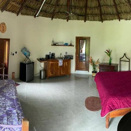Bungalow Casita Carolina Bacalar Exterior foto